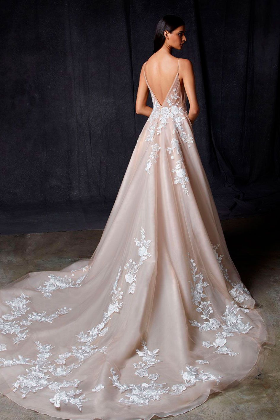 Enzoani 2020 Pro Orion Bac Web 1064 1418 80 int s c1